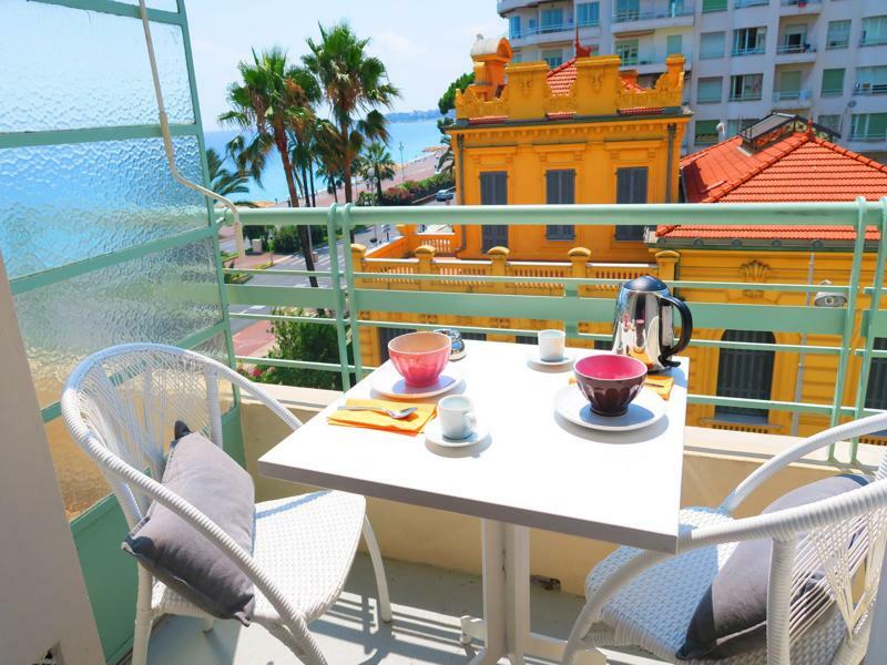 Sea View - Promenade Des 1 Bdr Apartment Nizza